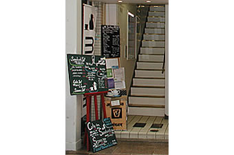 TeaHouseムジカ神戸店(2F)